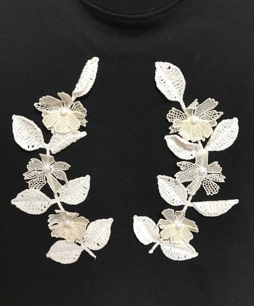 MUVEIL（ミュベール）MUVEIL (ミュベール) カメオ刺繍裏毛プルオーバー ブラック サイズ:36の古着・服飾アイテム