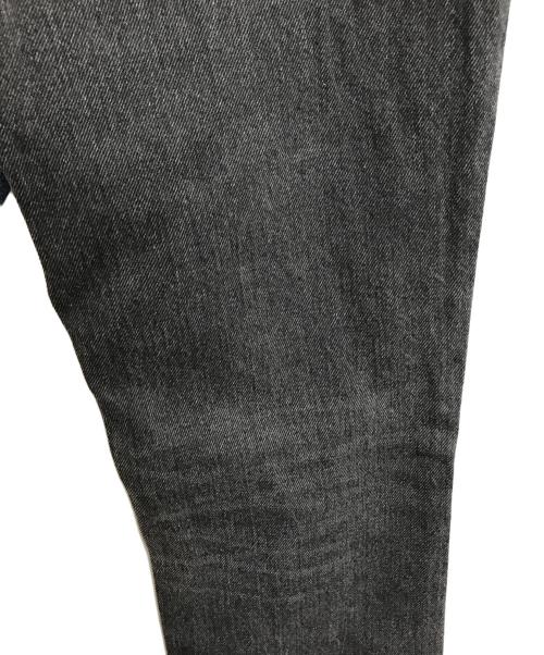 JOHN LAWRENCE SULLIVAN（ジョン ローレンス サリバン）JOHN LAWRENCE SULLIVAN (ジョン ローレンス サリバン) WASHED DENIM BI-COLOR PANTS インディゴ×ブラック サイズ:44の古着・服飾アイテム