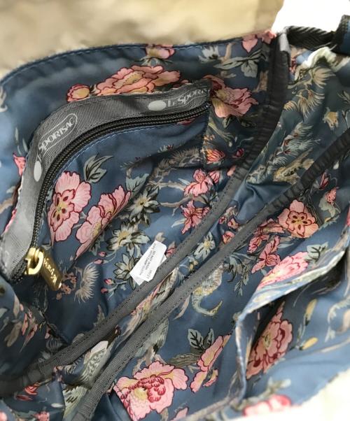 LeSportsac（レスポートサック）LeSportsac (レスポートサック) KEITA MARUYAMA (ケイタマルヤマ) ショルダーバッグ アイボリーの古着・服飾アイテム