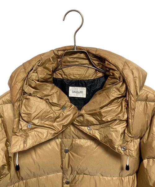 NANGA（ナンガ）NANGA (ナンガ) CAL O LINE (キャルオーライン) 別注CLASSIC PINANACLE DOWN JACKET ベージュ サイズ:Lの古着・服飾アイテム