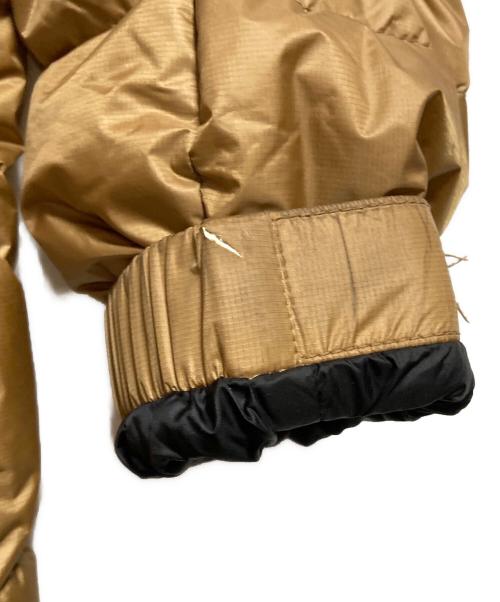 NANGA（ナンガ）NANGA (ナンガ) CAL O LINE (キャルオーライン) 別注CLASSIC PINANACLE DOWN JACKET ベージュ サイズ:Lの古着・服飾アイテム