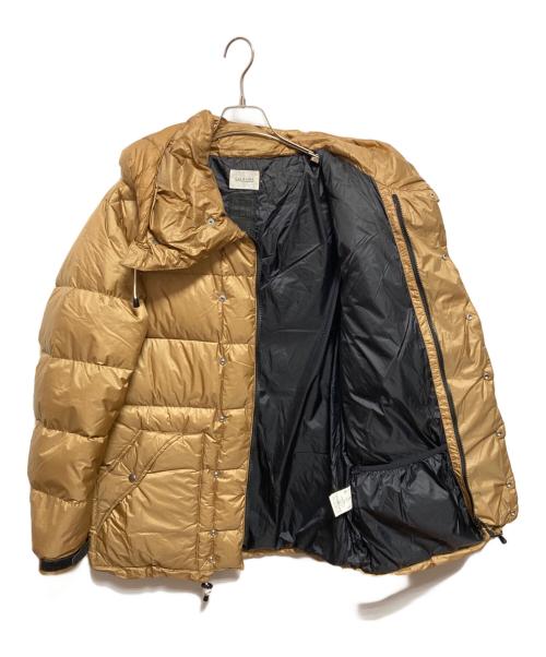 NANGA（ナンガ）NANGA (ナンガ) CAL O LINE (キャルオーライン) 別注CLASSIC PINANACLE DOWN JACKET ベージュ サイズ:Lの古着・服飾アイテム