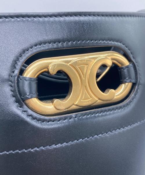 CELINE（セリーヌ）CELINE (セリーヌ) マイヨン トリオンフ バケットバッグ ブラックの古着・服飾アイテム