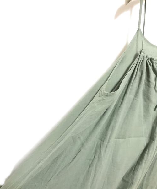 Whim Gazette（ウィムガゼット）Whim Gazette (ウィムガゼット) コットンシフォン草木染めワンピース グリーン サイズ:M 未使用品の古着・服飾アイテム