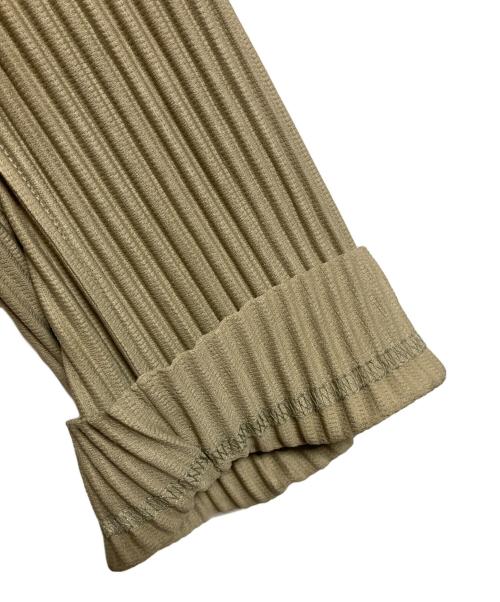 HOMME PLISSE ISSEY MIYAKE（オム プリッセ イッセイ ミヤケ）HOMME PLISSE ISSEY MIYAKE (オムプリッセ イッセイ ミヤケ) プリーツジャケット ベージュ サイズ:1の古着・服飾アイテム