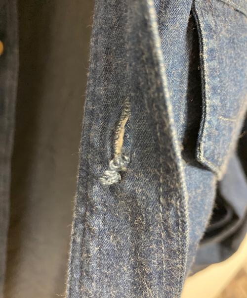 VERSACE JEANS COUTURE（ヴェルサーチ ジーンズクチュール）VERSACE JEANS COUTURE (ヴェルサーチ ジーンズクチュール) 金釦シャツ インディゴ サイズ:Mの古着・服飾アイテム