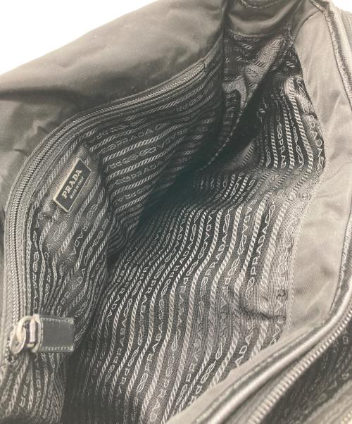 PRADA（プラダ）PRADA (プラダ) メッセンジャーバッグ ブラックの古着・服飾アイテム
