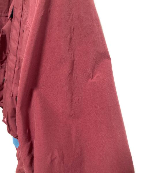 mont-bell（モンベル）mont-bell (モンベル) マウンテンパーカー ボルドー×ブルー サイズ:Mの古着・服飾アイテム