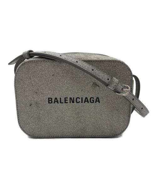 BALENCIAGA（バレンシアガ）BALENCIAGA (バレンシアガ) エブリティカメラバッグ シルバーの古着・服飾アイテム