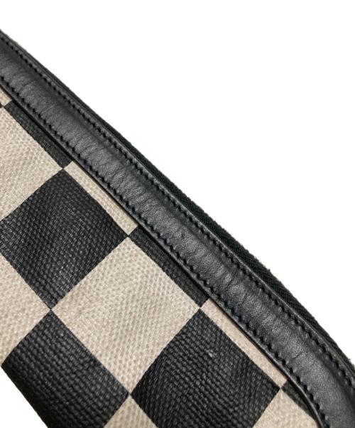 Saint Laurent Paris（サンローランパリ）Saint Laurent Paris (サンローランパリ) ウォッシュドデニム ボディバッグ ホワイト×ブラックの古着・服飾アイテム