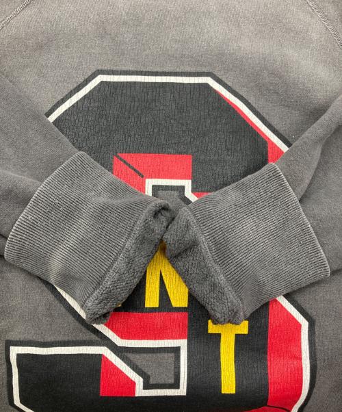 SAINT MICHAEL（セントマイケル）SAINT MICHAEL (セントマイケル) Denim Tears (デニムティアーズ) DT-CREW SWT グレー サイズ:XLの古着・服飾アイテム