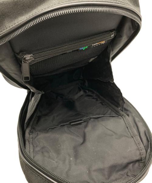 PORTER（ポーター）PORTER (ポーター) HYBRID SLING SHOULDER BAG ブラックの古着・服飾アイテム