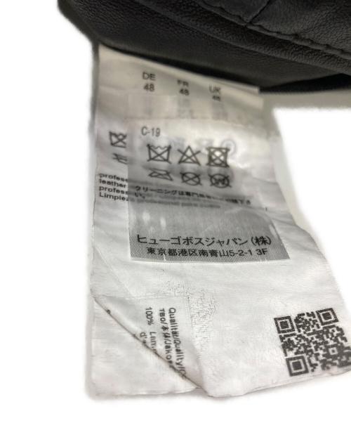 HUGO BOSS（ヒューゴ ボス）HUGO BOSS (ヒューゴ ボス) Mercedes Benz (メルセデスベンツ) シングルライダースジャケット ブラック サイズ:48の古着・服飾アイテム