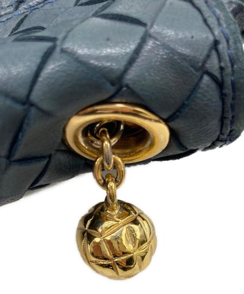 BOTTEGA VENETA（ボッテガベネタ）BOTTEGA VENETA (ボッテガベネタ) イントレチャートショルダーバッグ ブルーの古着・服飾アイテム