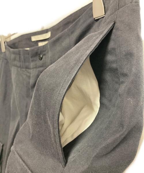 BLURHMS（ブラームス）BLURHMS (ブラームス) Washed Gabardine Super Wide 6P Slacks ネイビー サイズ:3の古着・服飾アイテム
