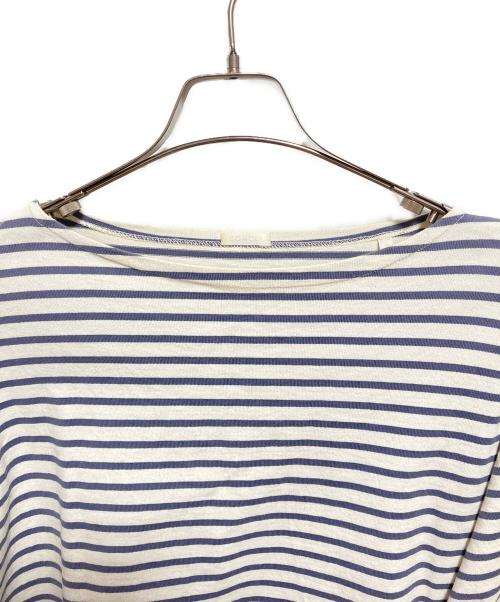 COMOLI（コモリ）COMOLI (コモリ) ボーダーボートネックカットソー ホワイト サイズ:3の古着・服飾アイテム