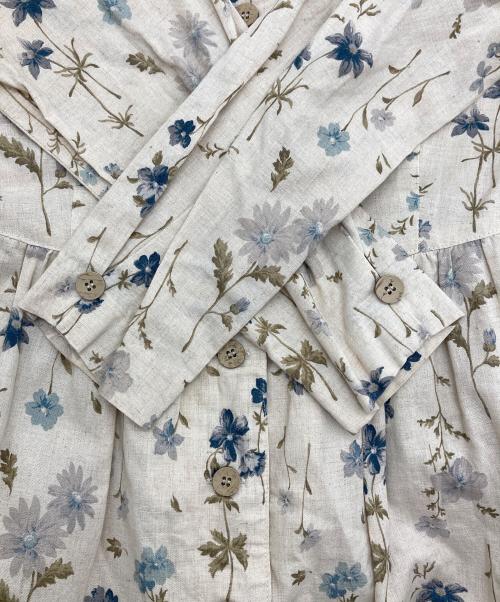 Cotton House Aya（コットンハウス アヤ）Cotton House Aya (コットンハウス アヤ) 花柄シャツワンピース ベージュ サイズ:なし(下記参照)の古着・服飾アイテム