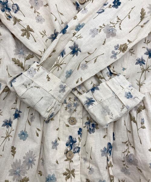 Cotton House Aya（コットンハウス アヤ）Cotton House Aya (コットンハウス アヤ) 花柄シャツワンピース ベージュ サイズ:なし(下記参照)の古着・服飾アイテム