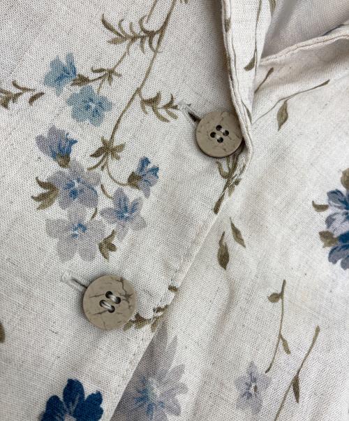 Cotton House Aya（コットンハウス アヤ）Cotton House Aya (コットンハウス アヤ) 花柄シャツワンピース ベージュ サイズ:なし(下記参照)の古着・服飾アイテム