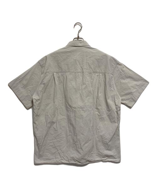 AUBETT（オーベット）AUBETT (オーベット) ヘビーブロード サイドベント半袖オーバーサイズシャツ グレー サイズ:4の古着・服飾アイテム
