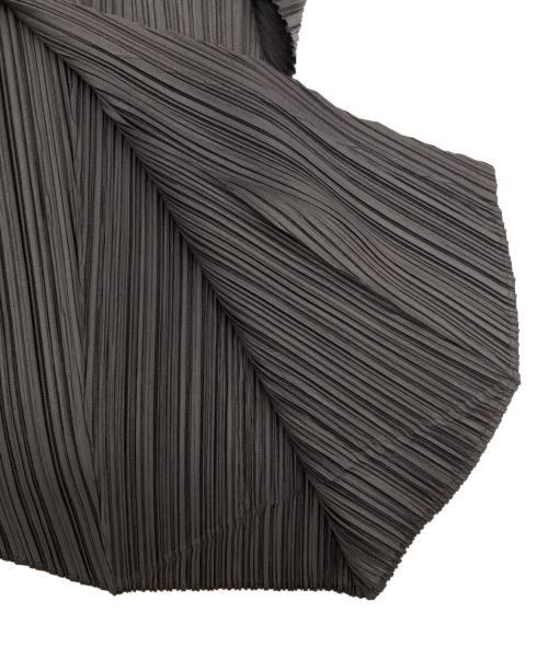 PLEATS PLEASE（プリーツプリーズ）PLEATS PLEASE (プリーツプリーズ) プリーツジャケット グレー サイズ:4の古着・服飾アイテム