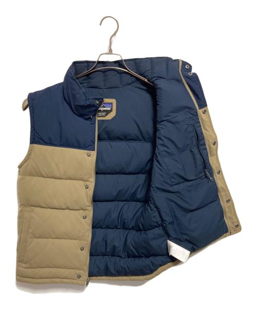 Patagonia（パタゴニア）Patagonia (パタゴニア) Bivy Down Vest ベージュ×ネイビー サイズ:Sの古着・服飾アイテム