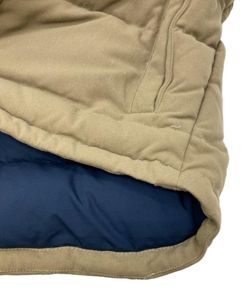Patagonia（パタゴニア）Patagonia (パタゴニア) Bivy Down Vest ベージュ×ネイビー サイズ:Sの古着・服飾アイテム