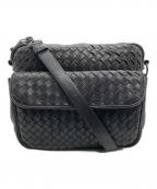 BOTTEGA VENETAボッテガベネタ）の古着「イントレチャートショルダーバッグ」｜ブラック