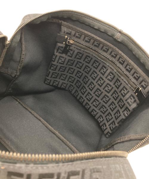 FENDI（フェンディ）FENDI (フェンディ) ズッキーノ トートバッグ ブラックの古着・服飾アイテム