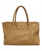 CHANELシャネル）の古着「エグゼクティブトートバッグ」｜ベージュ