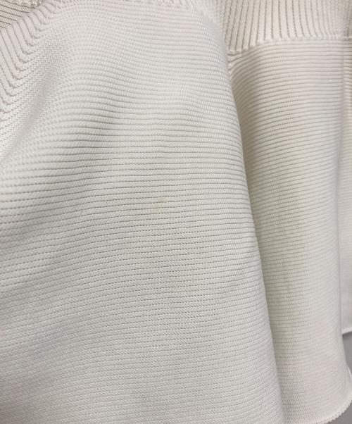 CFCL（シーエフシーエル）CFCL (シーエフシーエル) POTTERY SHORT SLEEVE FLARE TOP ホワイト サイズ:Fの古着・服飾アイテム