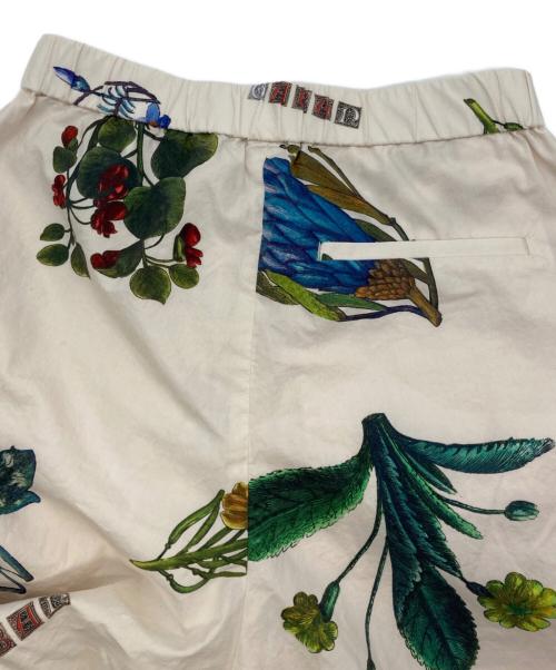 CABAN（キャバン）CABAN (キャバン) コットンブロード パレルモフラワープリント パンツ ベージュ サイズ:XSの古着・服飾アイテム