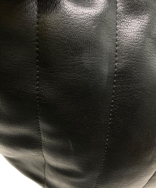 seyto（セイト）seyto (セイト) スタッズビックショルダーバッグ ブラックの古着・服飾アイテム