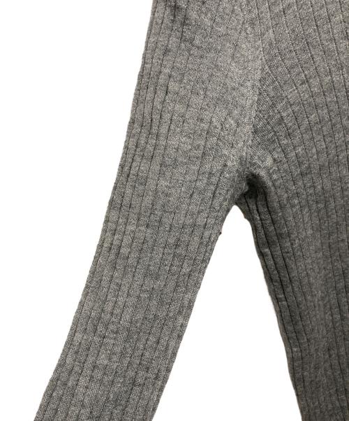 DRAWER（ドゥロワー）DRAWER (ドゥロワー) カシミヤシルクタートルネックニット グレー サイズ:2の古着・服飾アイテム
