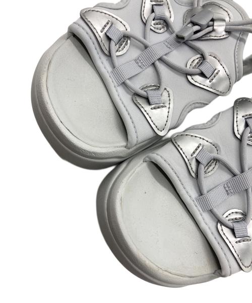 NIKE（ナイキ）NIKE (ナイキ) Air Max Koko Sandal SE グレー サイズ:24の古着・服飾アイテム