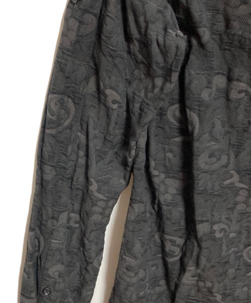 MIHARA YASUHIRO（ミハラヤスヒロ）MIHARA YASUHIRO (ミハラヤスヒロ) 総柄ロングシャツ グレー サイズ:38の古着・服飾アイテム