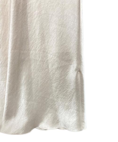 IENA（イエナ）IENA (イエナ) ダブルサテンスカート ベージュ サイズ:36の古着・服飾アイテム