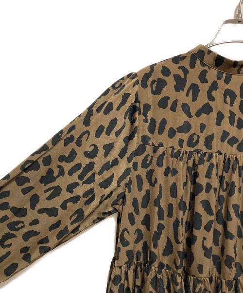 manana suerte（マニャーナスエルテ）manana suerte (マニャーナスエルテ) レオパード柄ティアードワンピース カーキ サイズ:FREEの古着・服飾アイテム