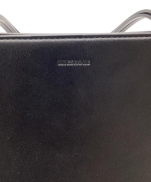 MIESROHE（ミースロエ）MIESROHE (ミースロエ) SQUARE LEATHER BAG ブラックの古着・服飾アイテム
