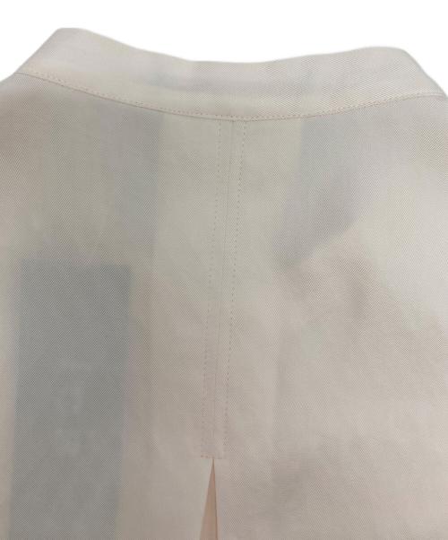 icB（アイシービー）icB (アイシービー) シルキーツイル クロップドシャツ アイボリー サイズ:4(9)の古着・服飾アイテム