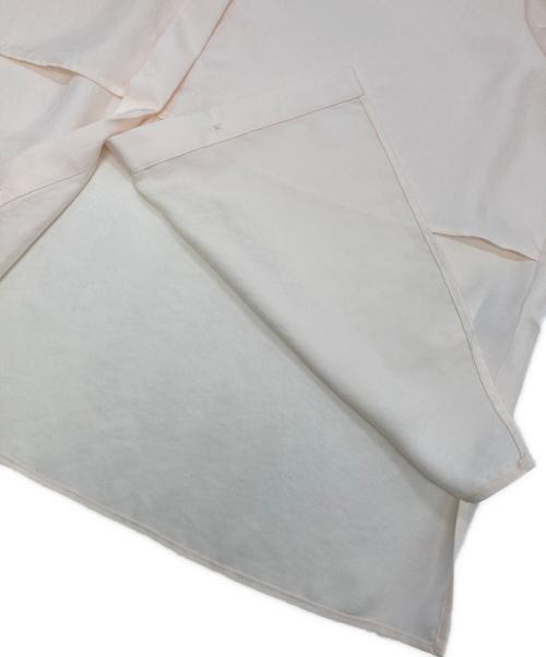 icB（アイシービー）icB (アイシービー) シルキーツイル クロップドシャツ アイボリー サイズ:4(9)の古着・服飾アイテム