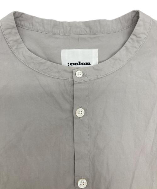 :colon（コロン）:colon (コロン) スーピマコットンオックスフォードバンドカラーシャツ グレー サイズ:1の古着・服飾アイテム