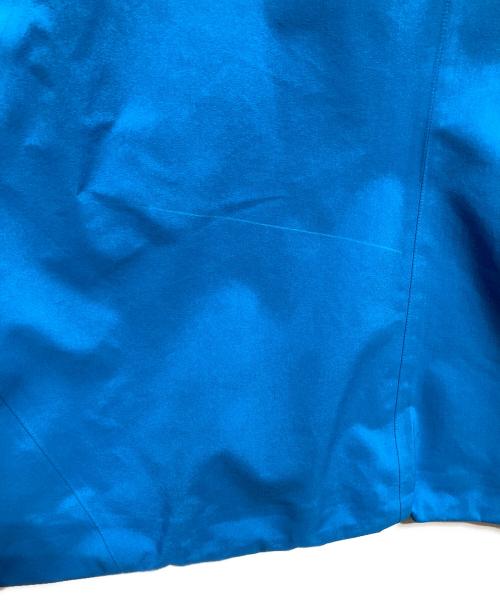 ARC'TERYX（アークテリクス）ARC'TERYX (アークテリクス) BETA AR JACKET ブルー サイズ:Lの古着・服飾アイテム