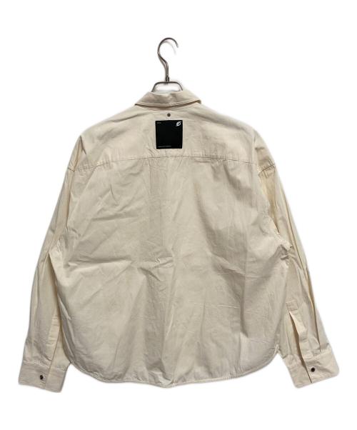 OAMC（オーエーエムシー）OAMC (オーエーエムシー) Edition (エディション) EXCLUSIVE BOREAL SHIRT ホワイト サイズ:Mの古着・服飾アイテム