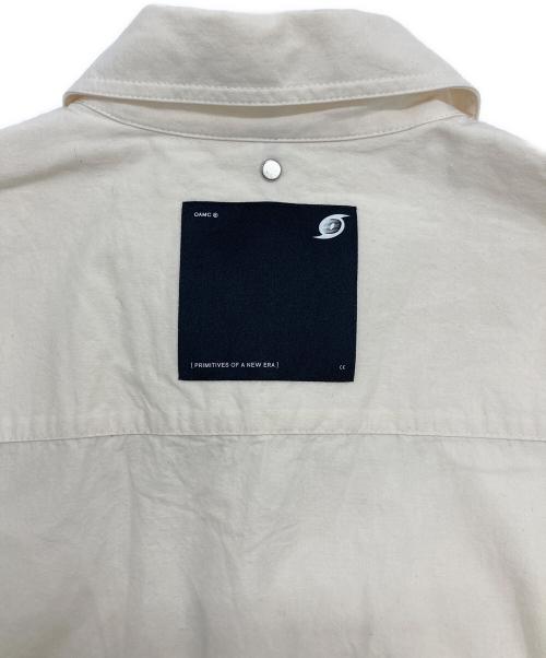 OAMC（オーエーエムシー）OAMC (オーエーエムシー) Edition (エディション) EXCLUSIVE BOREAL SHIRT ホワイト サイズ:Mの古着・服飾アイテム