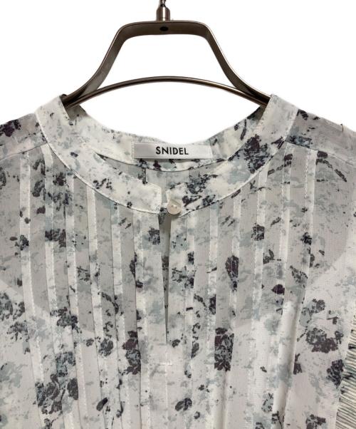 Snidel（スナイデル）Snidel (スナイデル) Sustainableフリルワンピース ホワイト サイズ:SIZE 1の古着・服飾アイテム