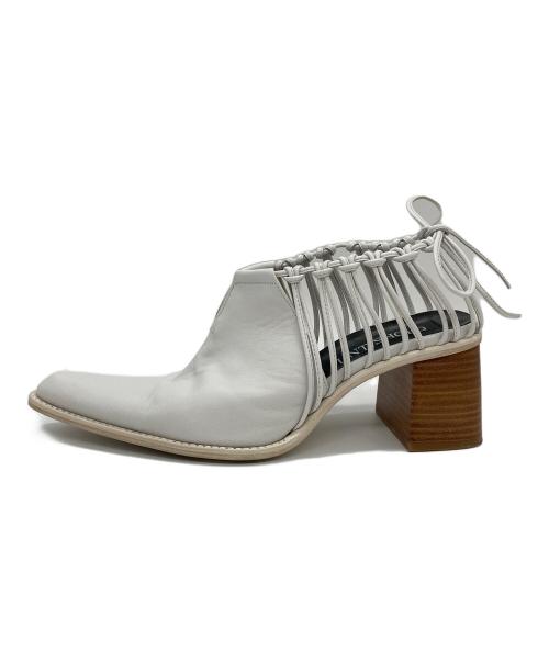 UNTISHOLD（アンチショルド）UNTISHOLD (アンチショルド) Klara ホワイト サイズ:SIZE 36の古着・服飾アイテム