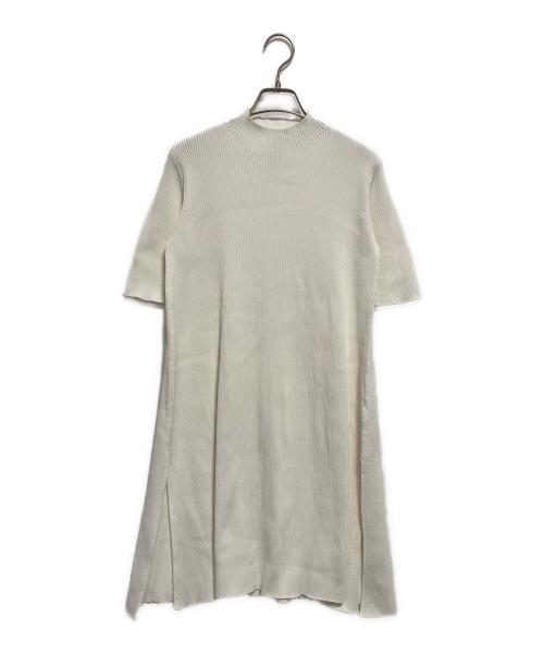 CFCL（シーエフシーエル）CFCL (シーエフシーエル) スリット入りニットワンピース ホワイト サイズ:Fの古着・服飾アイテム