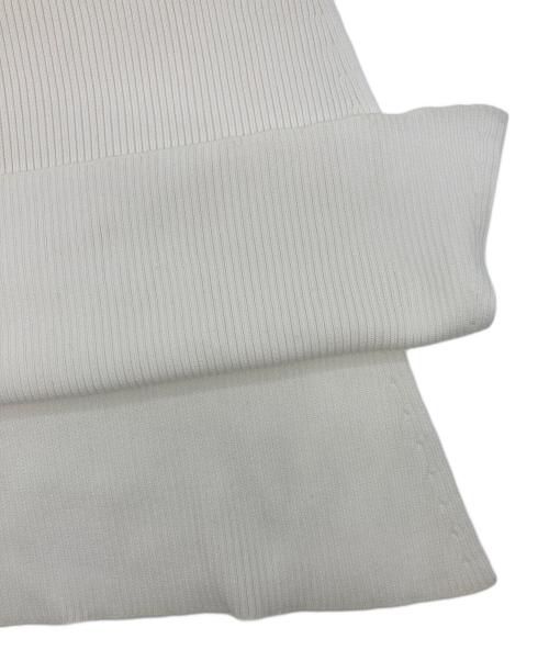 CFCL（シーエフシーエル）CFCL (シーエフシーエル) スリット入りニットワンピース ホワイト サイズ:Fの古着・服飾アイテム