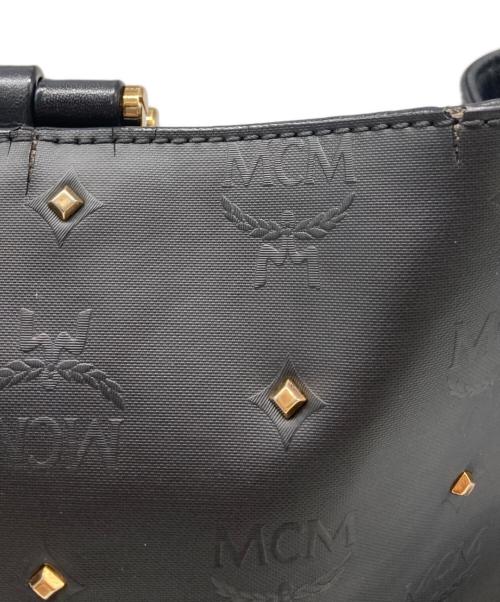 MCM（エムシーエム）MCM (エムシーエム) スタッズトートバッグ ブラックの古着・服飾アイテム